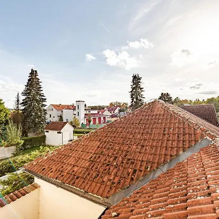 Pivoňka Hotel