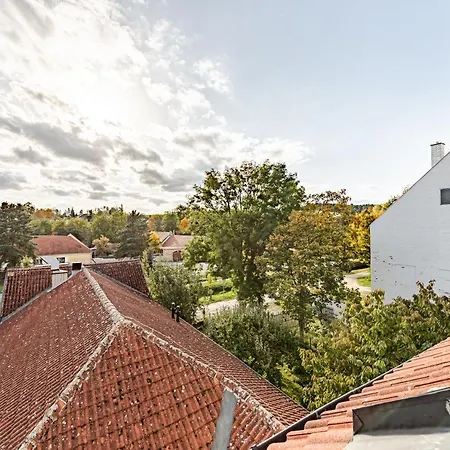 Pivoňka Hotel 3*