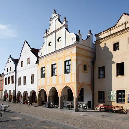 Pivoňka 3* Slavonice